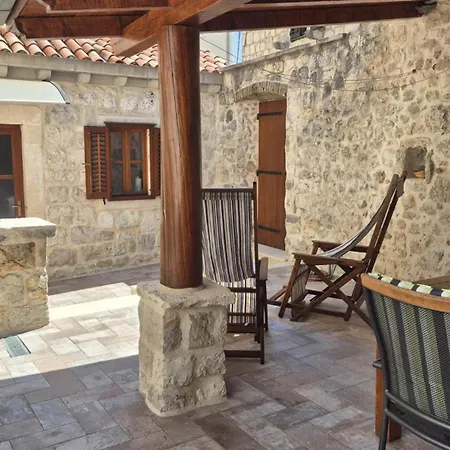 Villa House Ana Grgurici By Guide