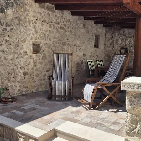 House Ana Grgurici By Guide * Slano