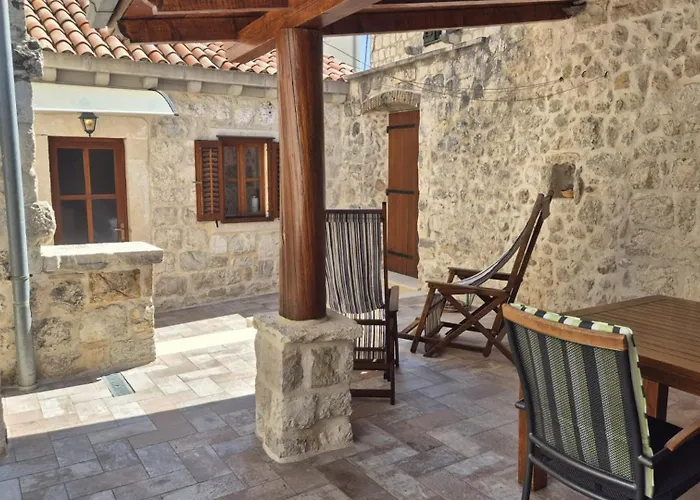 Villa House Ana Grgurici By Guide